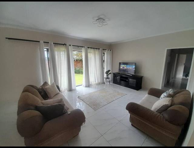 3 BEDROOM HOUSE FOR SALE IN DORANDIA